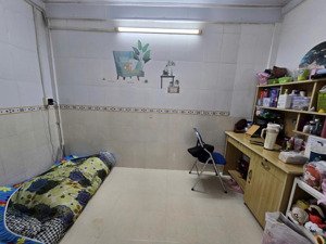 bán căn hộ chung cư nguyễn thiện thuật lô e, lầu 2 quận 3