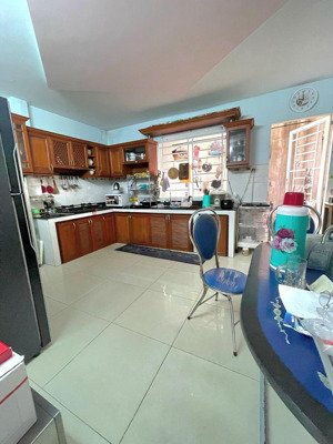 nha mt đường vườn lài....phú thọ hoà..kinh doanh đa ngành nghề .72m2