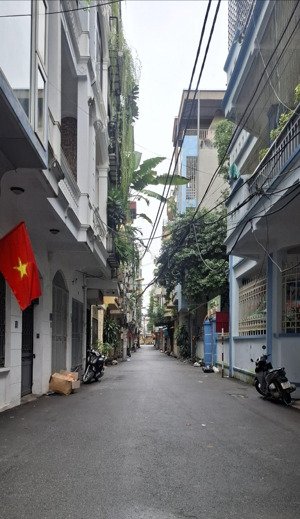 mỗ lao nhà dân xây. tiện ích gần làng việt kiều châu âu