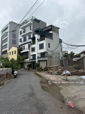 đất_ cự khối, mặt tiền quyền lực, oto tránh, gần hồ điều hòa,hàng xóm vin1, tương lai sáng ngời