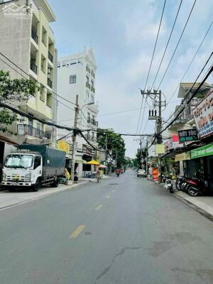 TÒA NHÀ MẶT TIỀN KINH DOANH 6 TẦNG, CÓ THANG MÁY, DT: 4,3x16M, GIÁ 12,9 TỶ