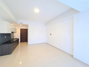 cho thuê căn hộ vừa ở vừa làm văn phòng garden gate 35m2 nhà trống vào ngay 9,5 triệu giá tốt