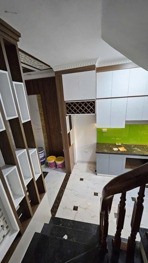 chính chủ bán nhà ngõ 48 ngô gia tự -cách bigc 500m- oto đỗ cổng. dt:35m2,5 tầng,3 ngủ. giá: tl