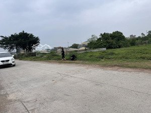 bán đất đấu giá , lô góc hai mặt tiền bám trục đường liên xã, đẹp nhất xã chuyên mỹ