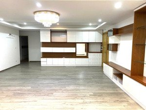 cho thuê căn hộ vinaconex cạnh ngay goldmark hồ tùng mậu 3pn 100m giá 13,5tr