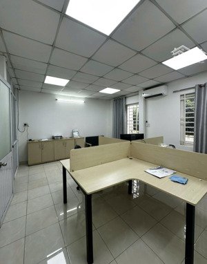 8*nhà đẹp linh trung hẻm xe hơi giá chỉ 5 tỷ tl nhẹ*3