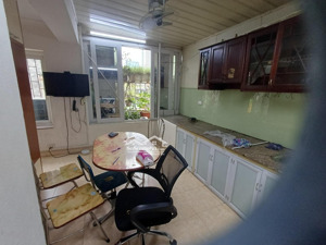 cho thuê căn hộ 80m2, riêng biệt, khép kín - tại đường hồng hà, hà nội