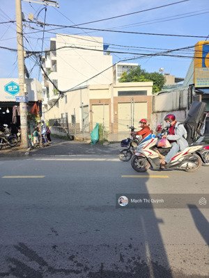 mặt tiền hà huy giáp q12. kinh doanh sầm uất giá nềm