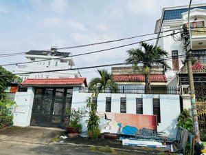 chủ định cư bán gấp đất xây biệt thự 246m2,linh trung khu phân lô, 12x21m, không quy hoạch, 20,6 tỷ