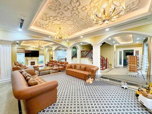 bán căn biệt thự độc nhất ktt vĩnh phúc, ba đình, lô góc, 2 thoáng, ô tô tránh,155m2*4 tầng, mt 14m