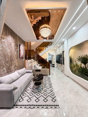 bán nhà bình thạnh - 4.2m ngang - 3pn có phòng trệt - hẻm xe hơi sạch đẹp - chỉ 6 tỷ nhỉnh