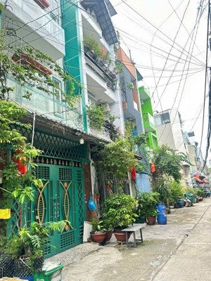 bán nhà đẹp lê văn quới (52m2) 4pn - hxh 6m - ngay ngã tư bốn xã - 3 tầng kiên cố chỉ: 5.97tỷ