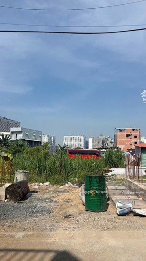 bán lô đất gốc 3 mặt tiền diện tích 2200m2, đất quy hoạch cây xanh, phường tam phú, thủ đức