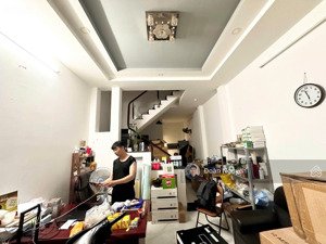 nhà shr 2 tầng btct hẻm 7m oto trước nhà, khu dân cư an ninh gần ql1 ngã 4 ga, đường cao thoáng