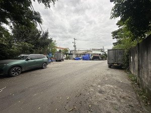 nhà 4 tầng hxh oto ngủ trong nhà, gần nguyễn an ninh, dĩ an - 105m2 - 5.2 tỷ