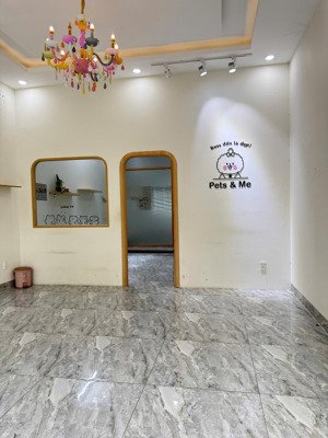 15 triệu/tháng - căn shophouse đông tăng long ( 5 x 20m =100m2 ) 3 tầng 4 phòng ngủ , sạch sẽ