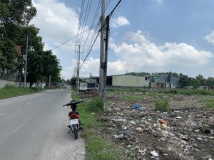 cần bán 2000m2 đất skc gần ngay đường võ nguyên giáp,phước tân,biên hoà. giá chỉ 13 tỷ.