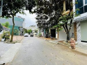 bán nhà dịch vụ đìa lão kiến hưng hà đông dt 50m x 7t x mt 4m giá 16,8 tỷ có thương lượng