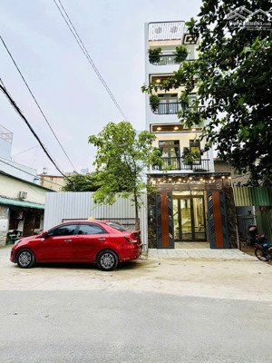 nhà mới 4x16m 4 tầng btct, full nội thất cao cấp. vị trí đẹp hxt thông. shr thổ cư 100%