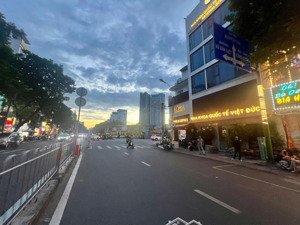 bán gấp tòa nhà góc 2mt ngay khách sạn pullman 8,3x15m 5 tầng thang máy hđt 170 tr - gía bán 46 tỷ