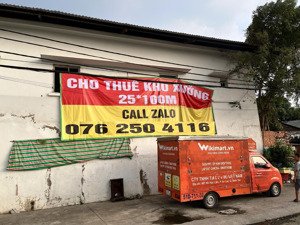 xưởng mặt tiền đường, 186 mễ cốc, phường 15, quận 8 (nay là phường phú định) - 2500m2