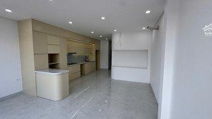 bán nhà trung tâm đống đa - vị trí cực đẹp - đỉnh cao - sổ đỏ hoa khôi