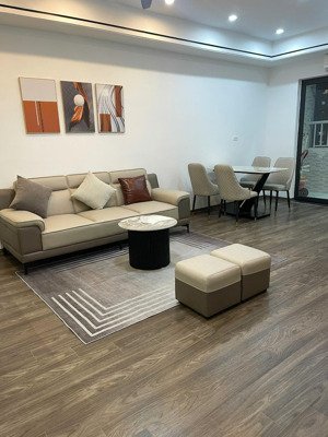 lô góc 83m² full nội thất đẹp 3 ngủ tầng 33 hh2a linh đàm giá 4.9 tỷ