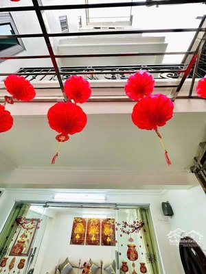 bán căn nhà diện tích lớn, full đồ tại 555 minh khai, giá tốt nhất khu vĩnh tuy, hai bà