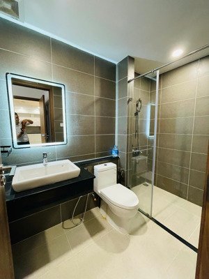 cho thuê ch 2pn, 72m2 tại the rivana, 7,5 tr