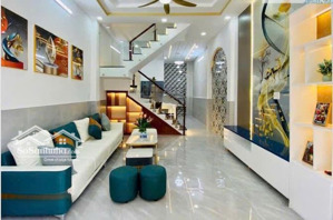 bán nhà đẹp hoàng văn thụ, phường 4, quận tân bình gần trung tâm triển lãm tân bình.dt 60m2.shr