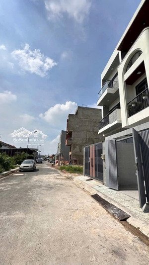 đất bình chiểu, 65 m2 chỉ 3 tỷ 550 đường 8m có vỉa hè