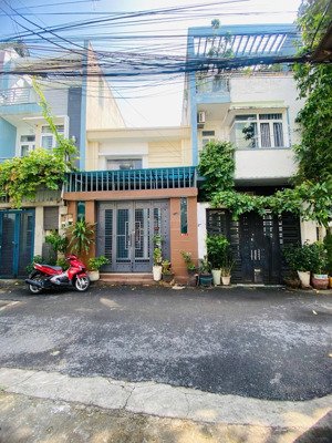 7.1 tỷ - 113m2 - đất hxh thông hiếm có tại trung tâm thủ đức - 6 phút ra vincom, ngã tư thủ đức