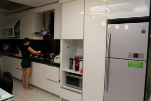 bán nhà đẹp trung tâm bình thạnh cách quận 1 chỉ 5 phút.