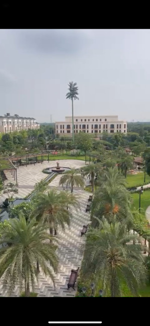 căn góc view trực diện vườn hoa( em là chủ nhà)