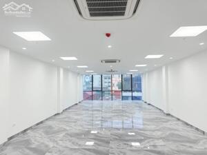 BÁN NHÀ MẶT PHỐ TÚ MỠ- NGUYỄN CHÁNH, VỊ TRÍ ĐẮC ĐỊA, MẶT TIỀN 5M, THANG MÁY, THÔNG SÀN.