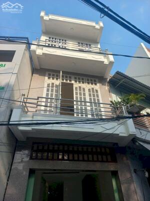 Cho thuê nhà nguyên căn 1 trệt 2 lầu – vị trí trung tâm Phường Thới Bình, Quận Ninh Kiều.