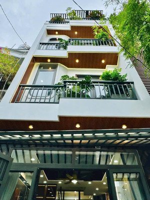 nhà full nội thất hẻm 4m nguyễn văn khối phường 9, 4 x 15m 3 lầu 4phòng ngủ, 5wc giá 17tr