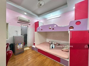 phòng trọ sinh viên cao cấp, đầy đủ tiện nghi full nt ngay vị trí vàng hẻm 183 tôn thất thuyết, q4