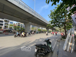 siêu hiếm trong tầm 20 tỷ mặt phố minh khai-mặt tiền 5m-5 tầng thang máy kinh doanh vượng lộc
