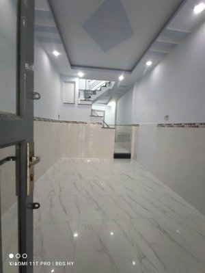 nhà 1 trệt 1 lầu đường hiệp bình, p. hiệp bình chánh, thủ đức ngay chợ hiệp bình