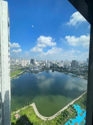 em vy bán căn vinhome skylake 2pn view hồ, giá chỉ 7tỷ7. quỹ căn 2pn. lh 