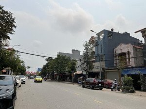 nhà 87m2 mặt đường ngô gia tự gần vòng xuyến lê hồng phong, hải phòng