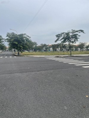 bán gấp lô góc đẹp nhất dự án richland residence bình dương giá chỉ 2 tỷ 443 triệu!