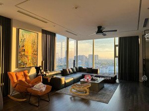 chính chủ em cần bán nhanh căn hộ 3pn- dt 142m tại dự án discovery 302 cầu giấy