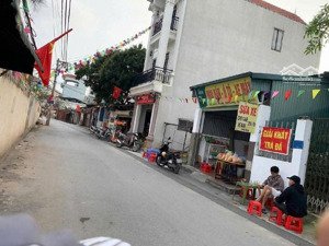 bán nhà 2t dân xây 123m2. đường ô tô tải, cách bx yên nghĩa 3km, sát trường giá 8,7 tỷ