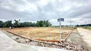 Chính chủ bán nhanh 2 cặp liền kề nằm ngay chợ Đại Hiệp