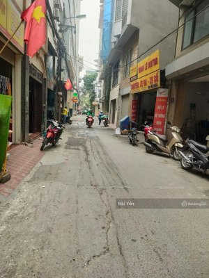 bán nhà ngõ 643 phạm văn đồng, cổ nhuế, bắc từ liêm. dt 33/61m2, ngõ ô tô, kinh doanh. giá 11,2 tỷ