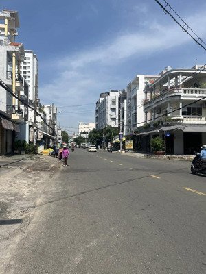 cho thuê nhà mtkd đường số 4, dt 4x22 xd 3 tấm, giá thuê 26 tr/tháng