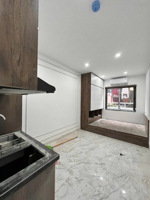 cho thuê nhà trọ 25m2, 5,7 triệu, khâm thiên, đống đa, hà nội