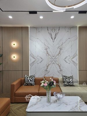 căn hộ 3 ngủ dự án lancaster luminaire 1152 đường láng mới 100% cơ bản chủ đầu tư - gọi: 